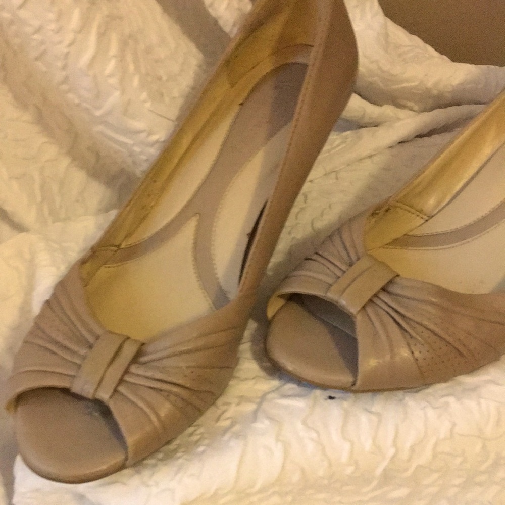 3/15 NATURALIZER n 5 comfort. Size 9.5